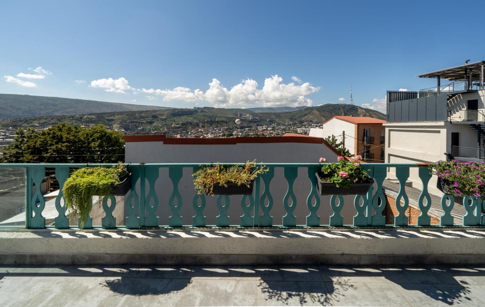 Tato & Coworking Space Tbilisi