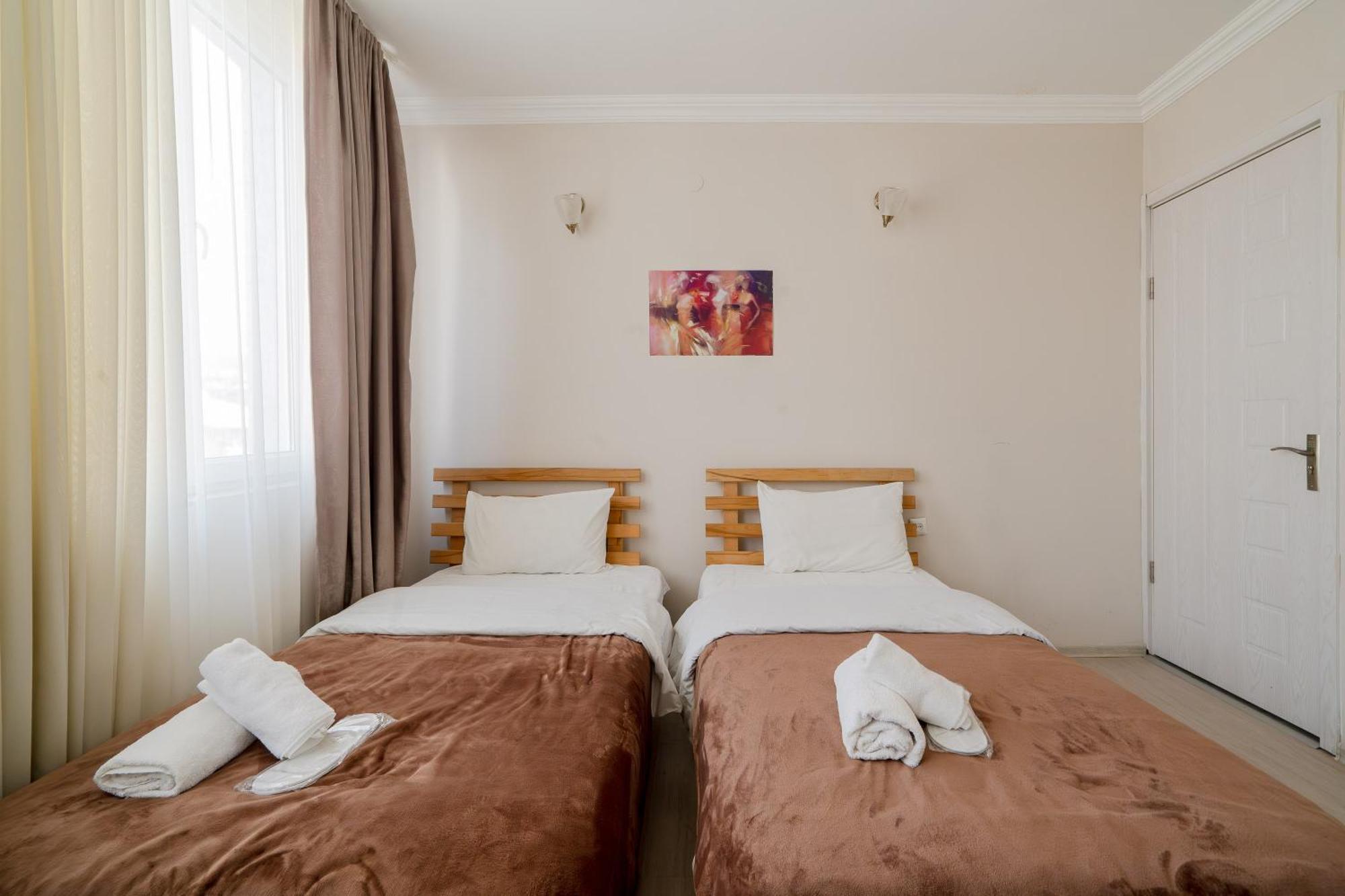 Tato & Coworking Space 3*