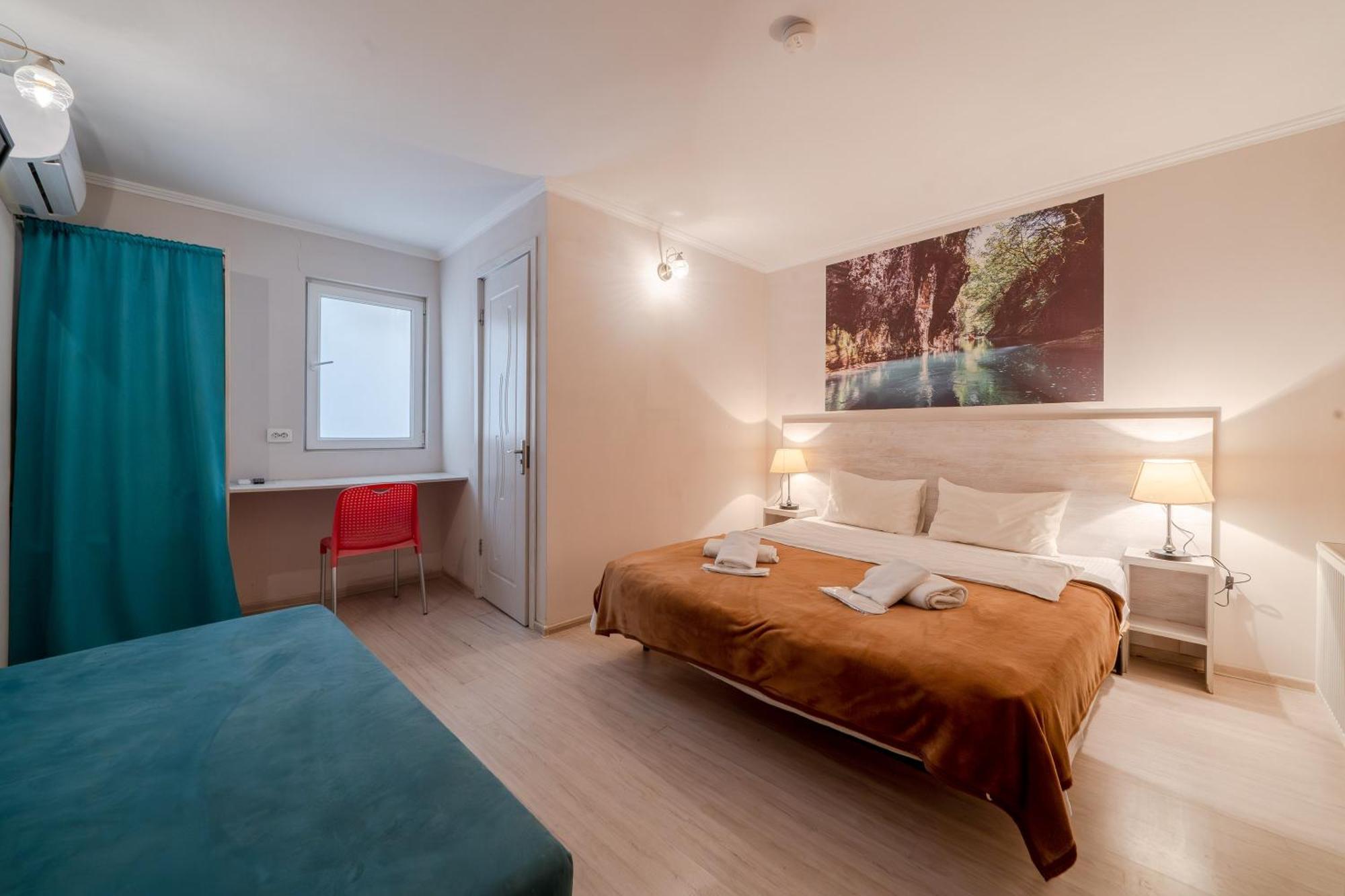 Hotel Tato & Coworking Space 3*